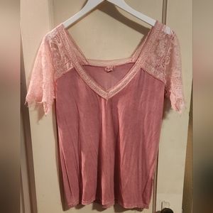 Pink T-shirt Lime lush boutique